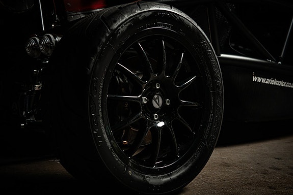 Ariel Atom 28 of 30