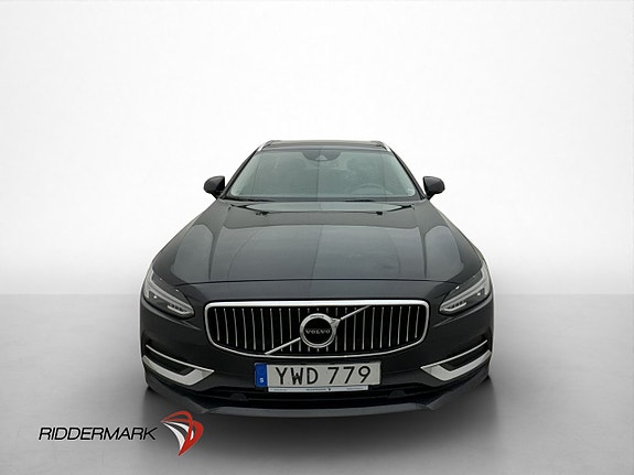 Volvo V90 2 of 30