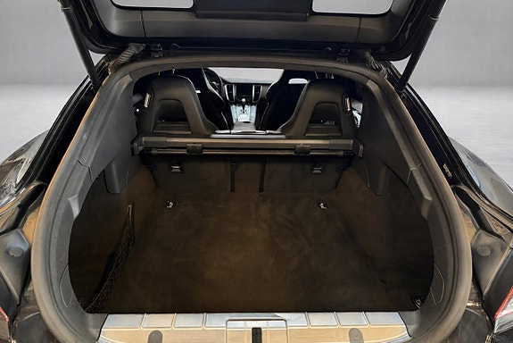 Porsche Panamera Turbo 9 of 19