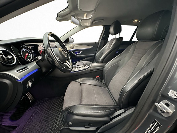 Mercedes-Benz E200 13 of 30