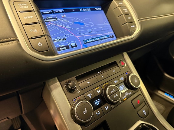 Land Rover Range Rover Evoque 7 of 22