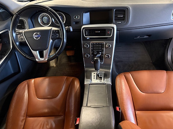 Volvo S60 9 of 11