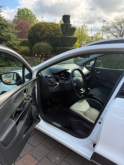 Renault Clio 4 of 6