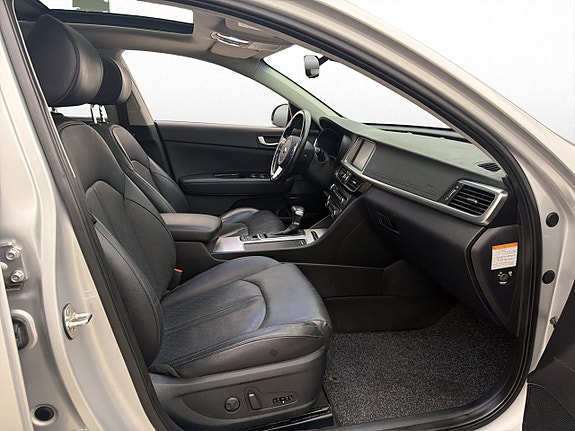 Kia Optima 14 of 30