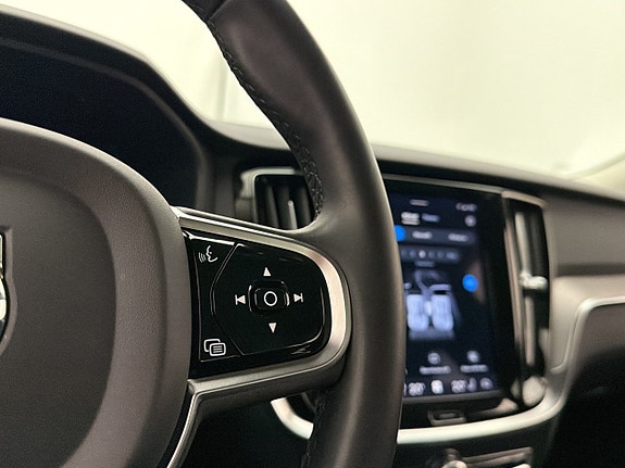 Volvo S60 26 of 30