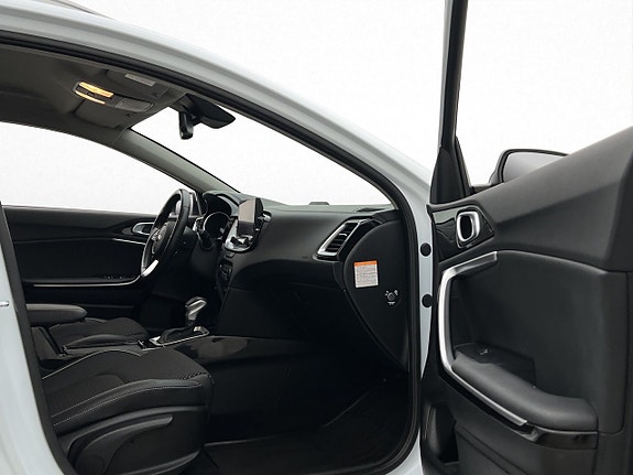 Kia Ceed 16 of 30