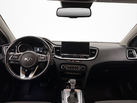 Kia Ceed 13 of 30