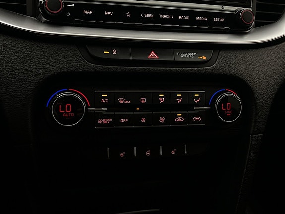 Kia Ceed 25 of 30