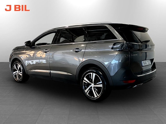Peugeot 5008 3 of 15