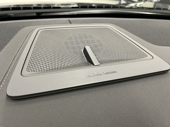 Polestar 4 10 of 11