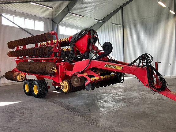 Väderstad Carrier 1225 + Biodrill 5 of 7