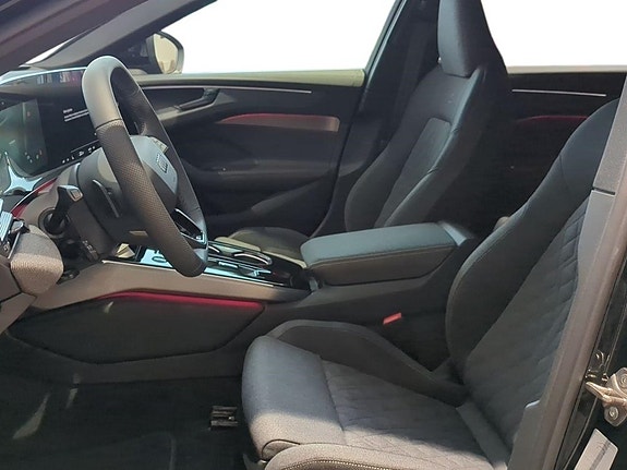Audi A6 11 of 17