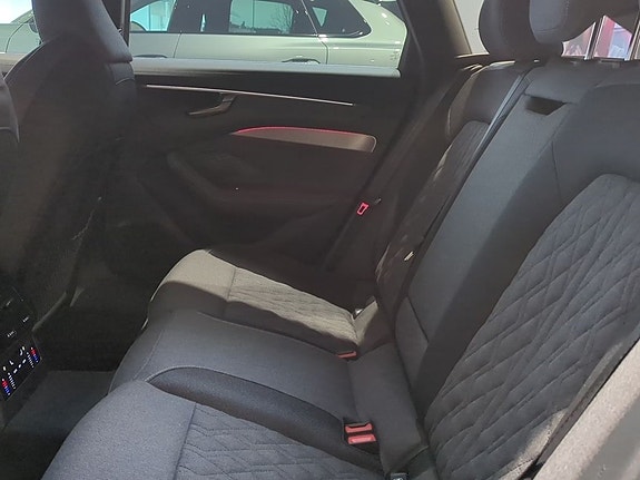 Audi A6 12 of 17