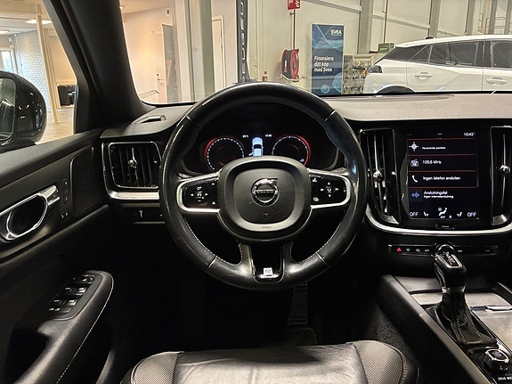 Volvo S60 14 of 19