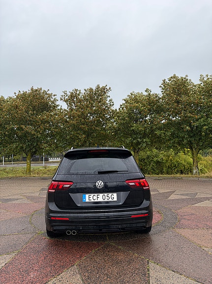 Volkswagen Tiguan 3 of 24