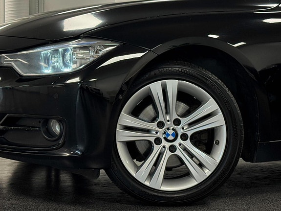 BMW 320d 8 of 24