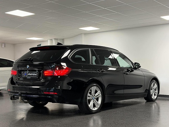 BMW 320d 9 of 24