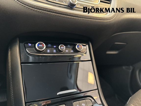 Opel Grandland X 13 of 15