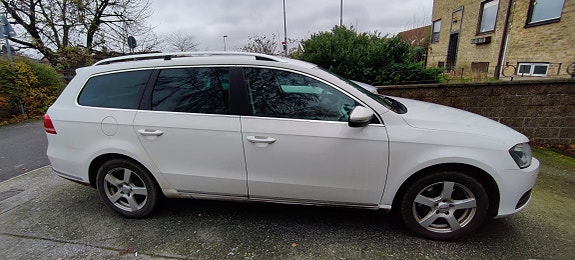 Volkswagen Passat 3 of 7