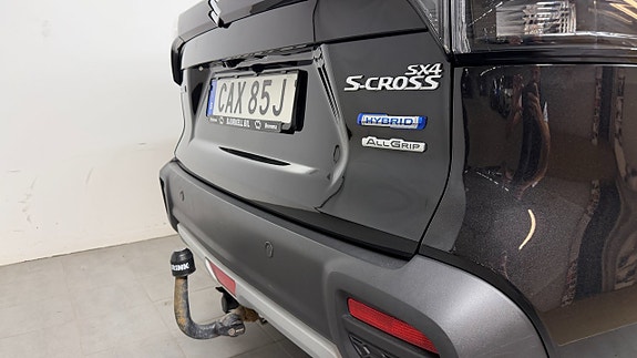 Suzuki S-Cross 4 of 14