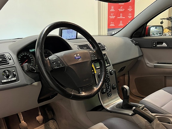 Volvo S40 12 of 25