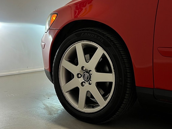 Volvo S40 11 of 25