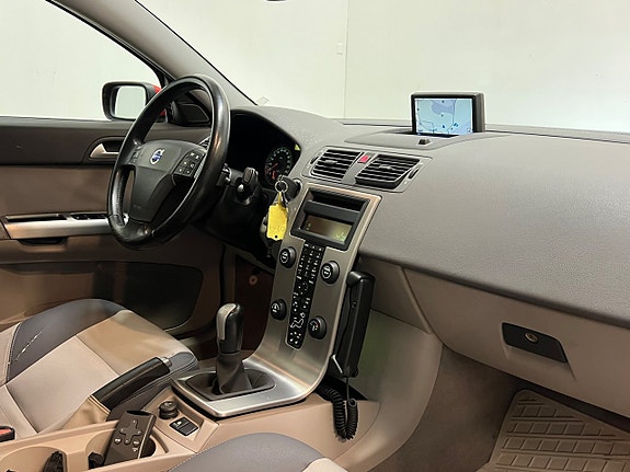 Volvo S40 18 of 25