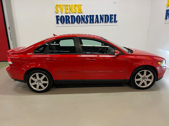 Volvo S40 16 of 25