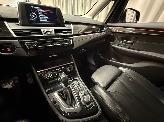 BMW 220d 13 of 19