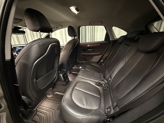 BMW 220d 10 of 19