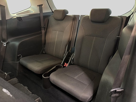 Opel Zafira Tourer 17 of 28