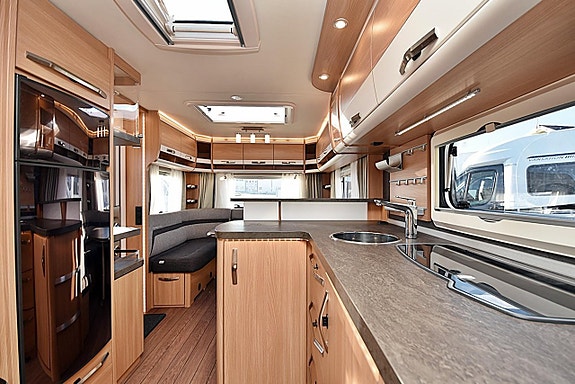 Knaus 590 FUS Südwind Silver Selection, Dubbelbädd 21 of 27