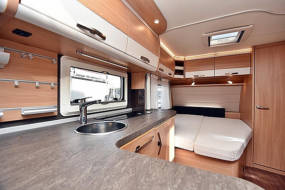 Knaus 590 FUS Südwind Silver Selection, Dubbelbädd 13 of 27