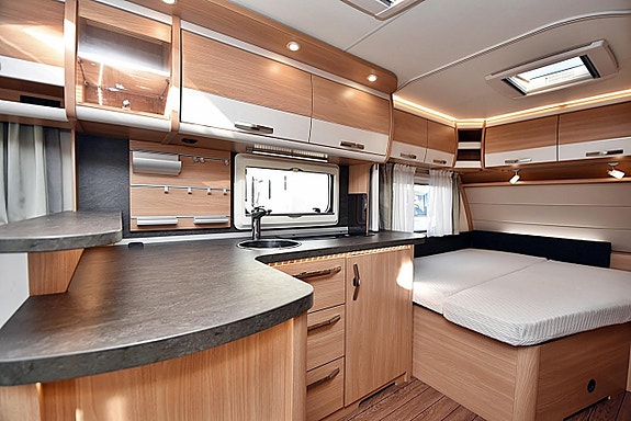 Knaus 590 FUS Südwind Silver Selection, Dubbelbädd 12 of 27