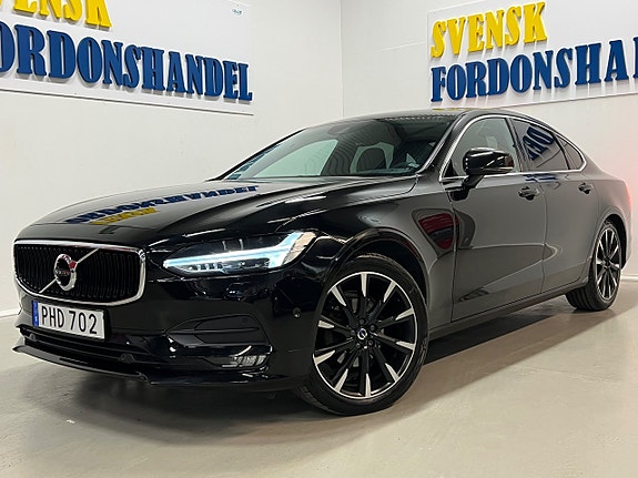 Volvo S90 2 of 30