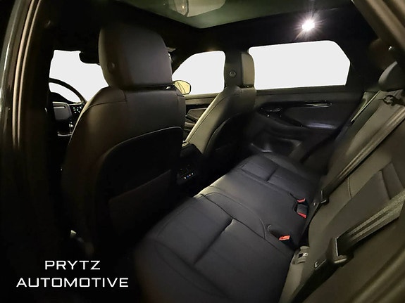 Land Rover Range Rover Evoque 8 of 14