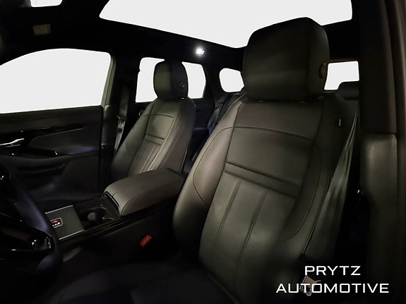 Land Rover Range Rover Evoque 7 of 14