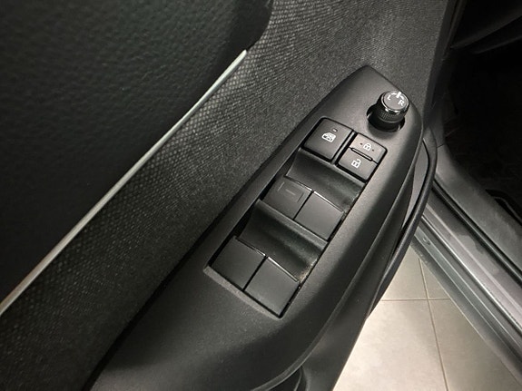 Toyota Yaris Cross 18 of 25