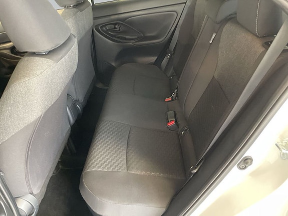 Toyota Yaris Cross 7 of 17