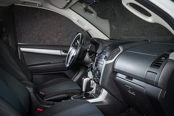 Isuzu D-max 28 of 29