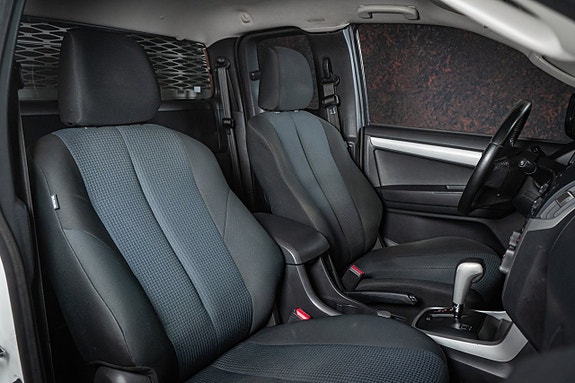 Isuzu D-max 27 of 29
