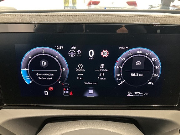 Volkswagen Tiguan 16 of 27