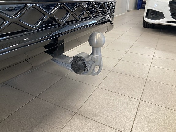 Volkswagen Tiguan 15 of 27