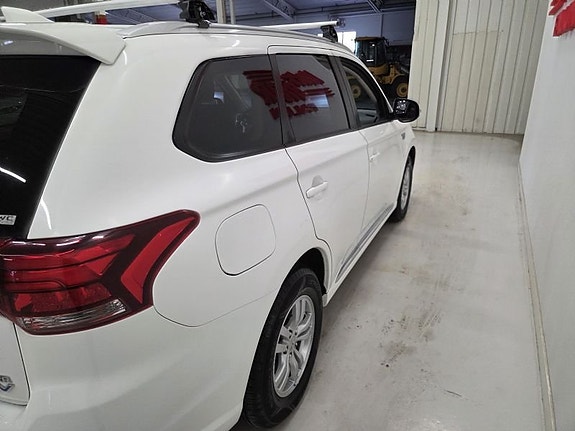 Mitsubishi Outlander 6 of 10