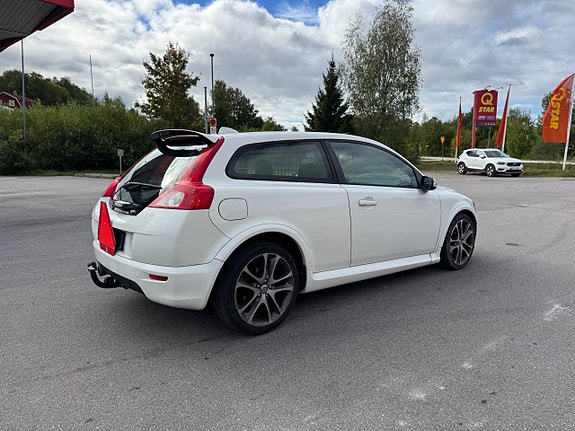 Volvo C30 4 of 7