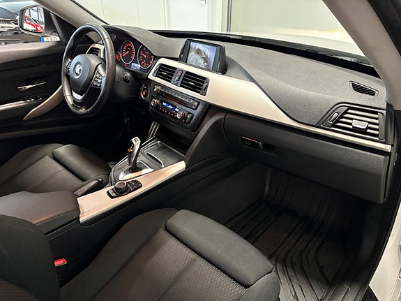 BMW 318 12 of 19