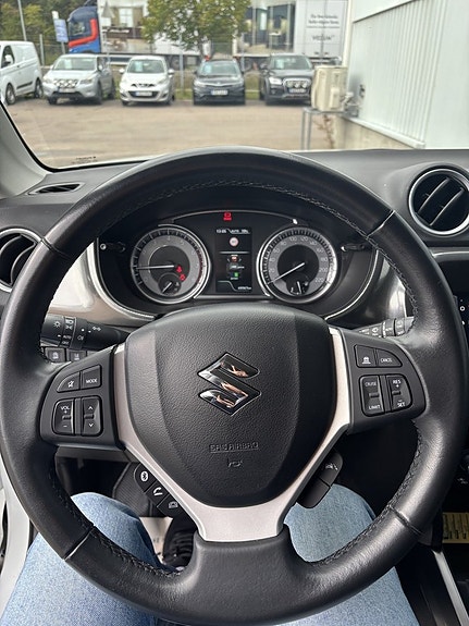 Suzuki Vitara 10 of 22