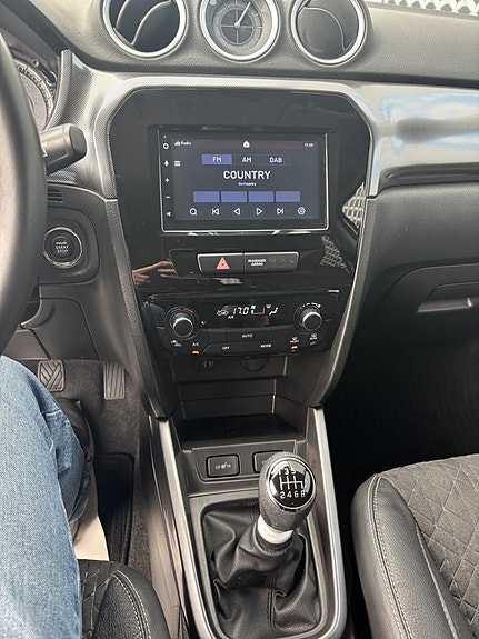 Suzuki Vitara 15 of 22