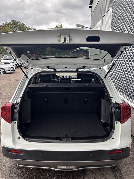 Suzuki Vitara 5 of 22