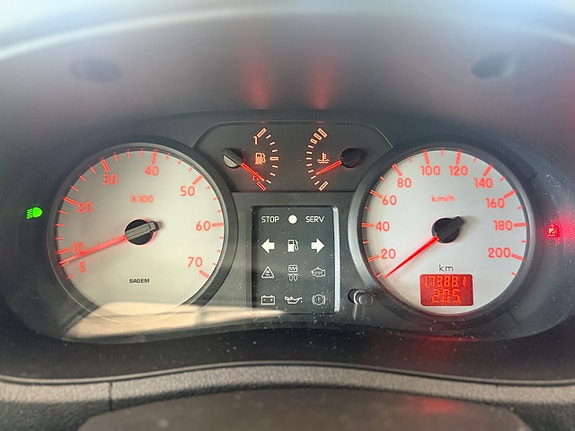 Renault Kangoo Express 12 of 12